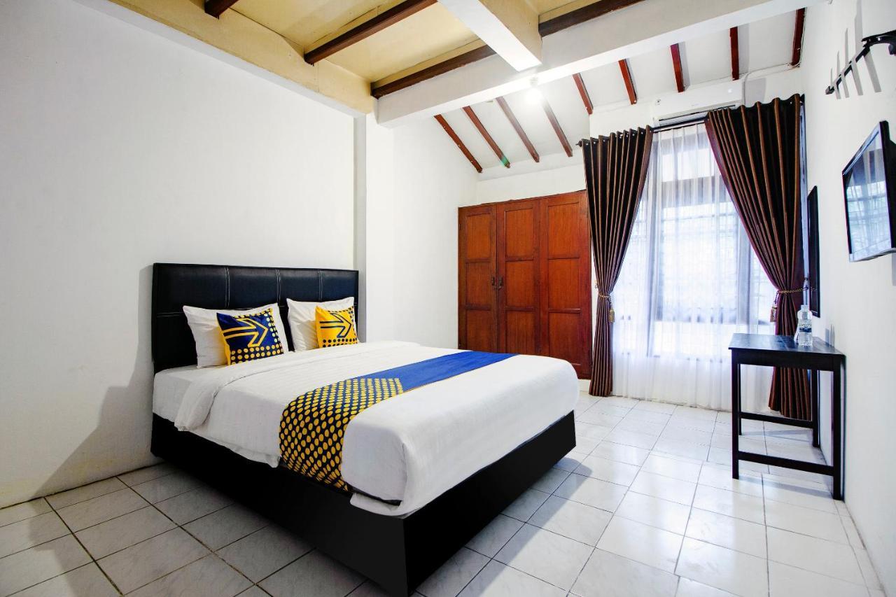 Spot On 2107 Ijo Pupus Syariah Residence Baturetno Exterior foto