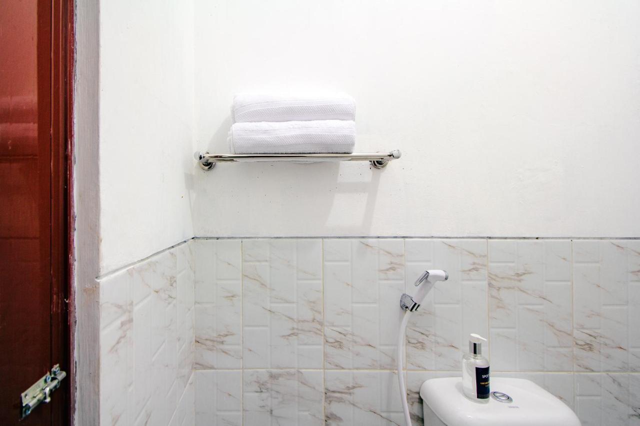 Spot On 2107 Ijo Pupus Syariah Residence Baturetno Exterior foto
