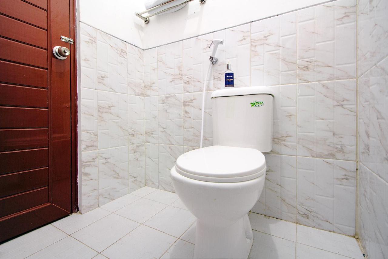 Spot On 2107 Ijo Pupus Syariah Residence Baturetno Exterior foto