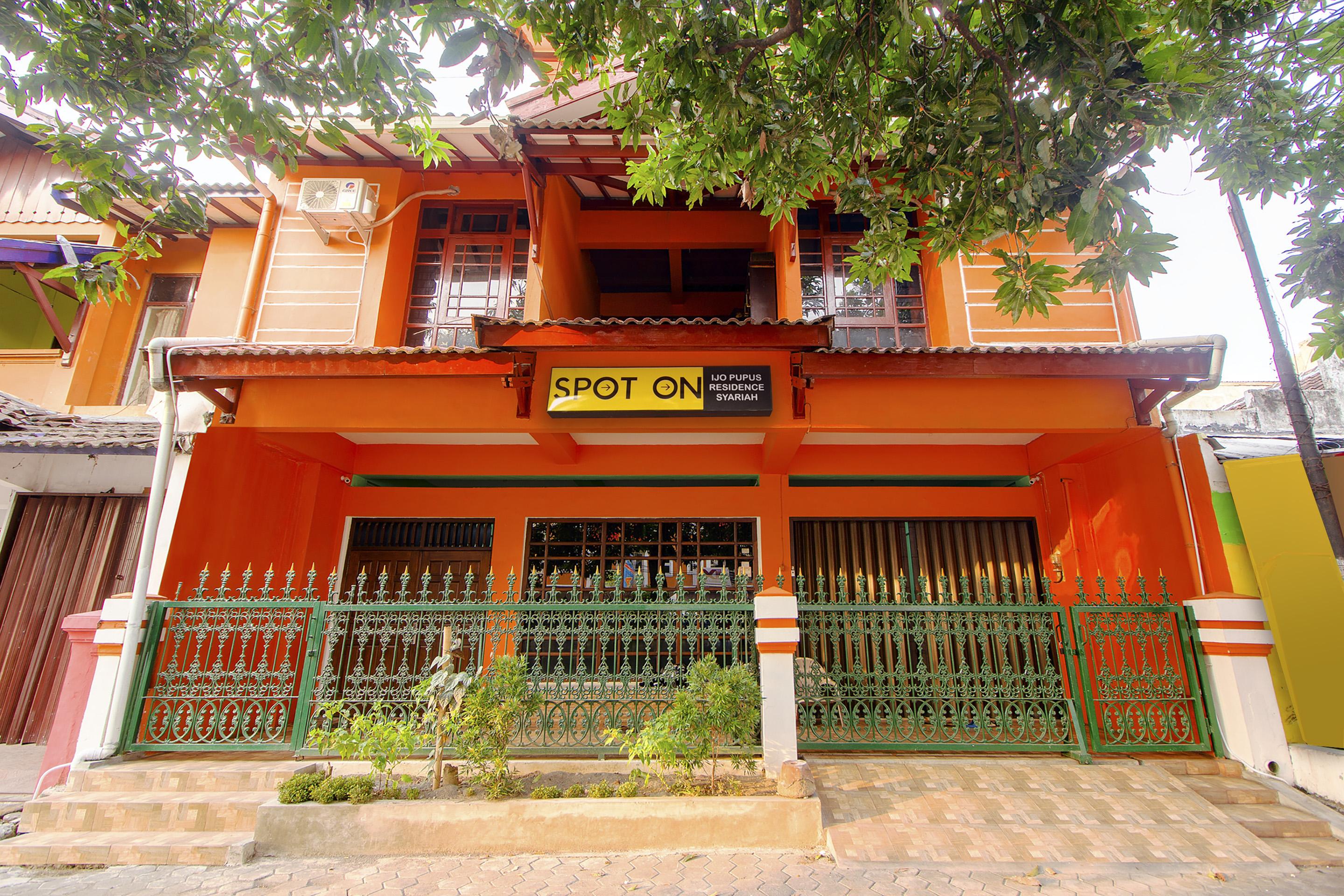 Spot On 2107 Ijo Pupus Syariah Residence Baturetno Exterior foto