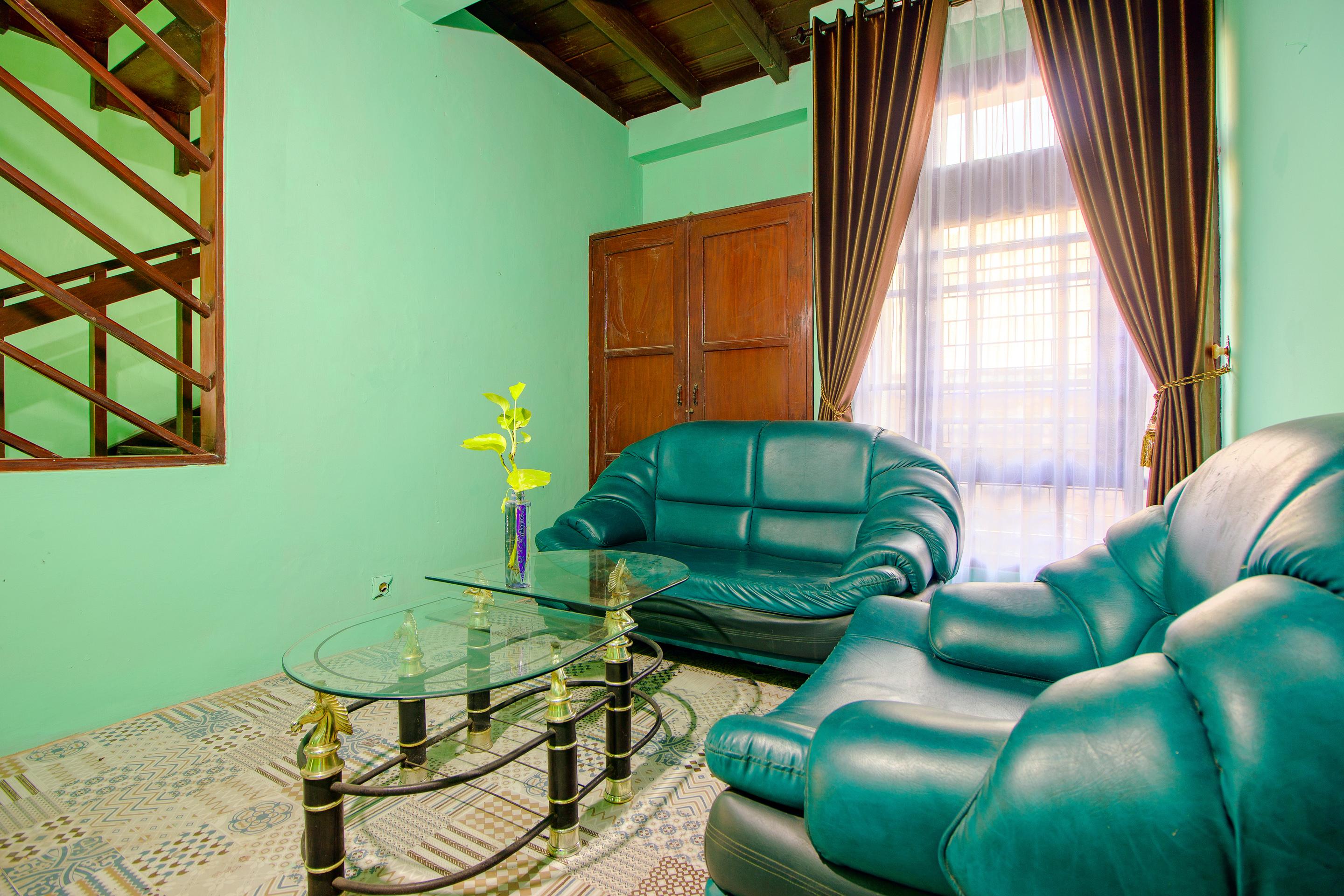 Spot On 2107 Ijo Pupus Syariah Residence Baturetno Exterior foto