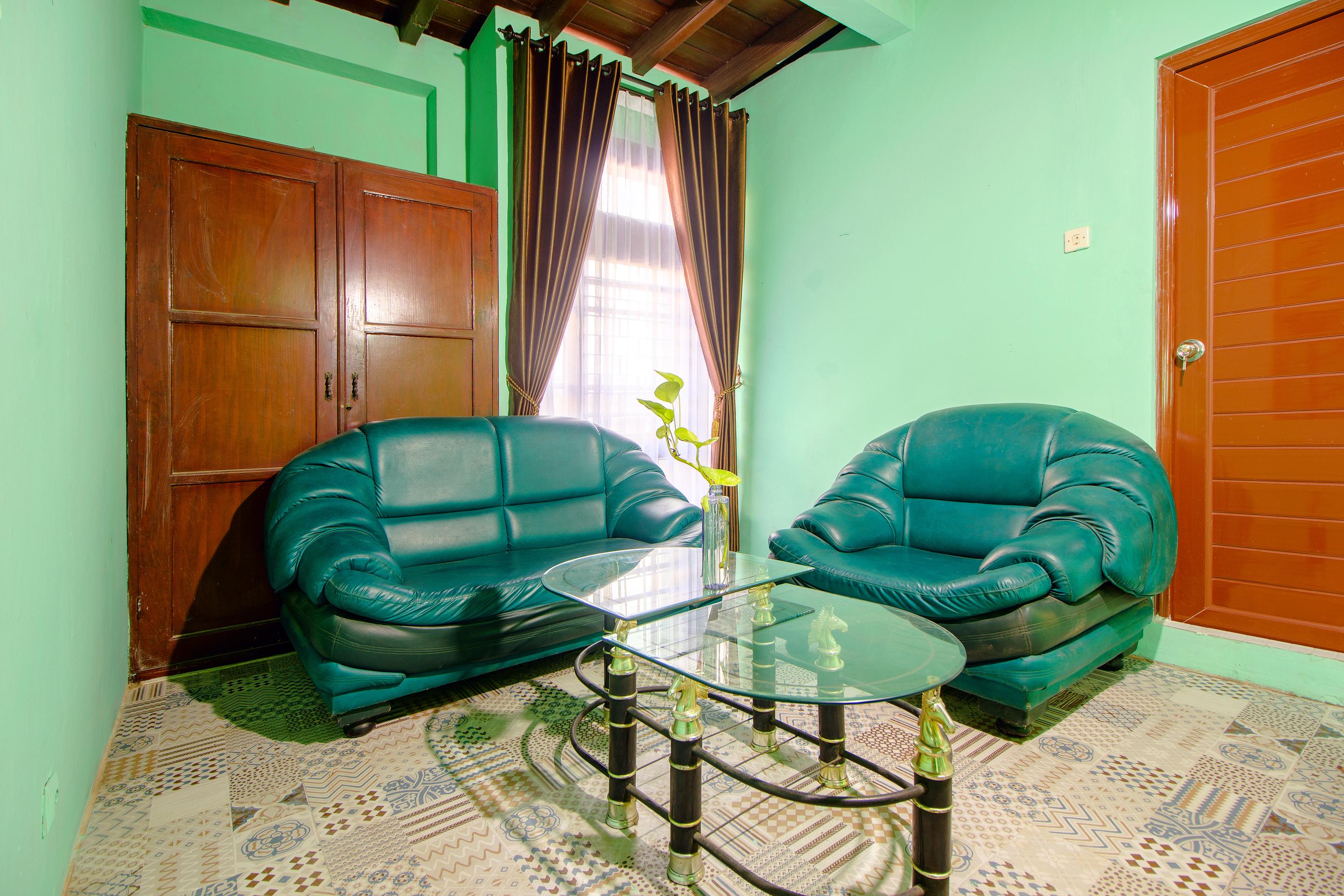 Spot On 2107 Ijo Pupus Syariah Residence Baturetno Exterior foto