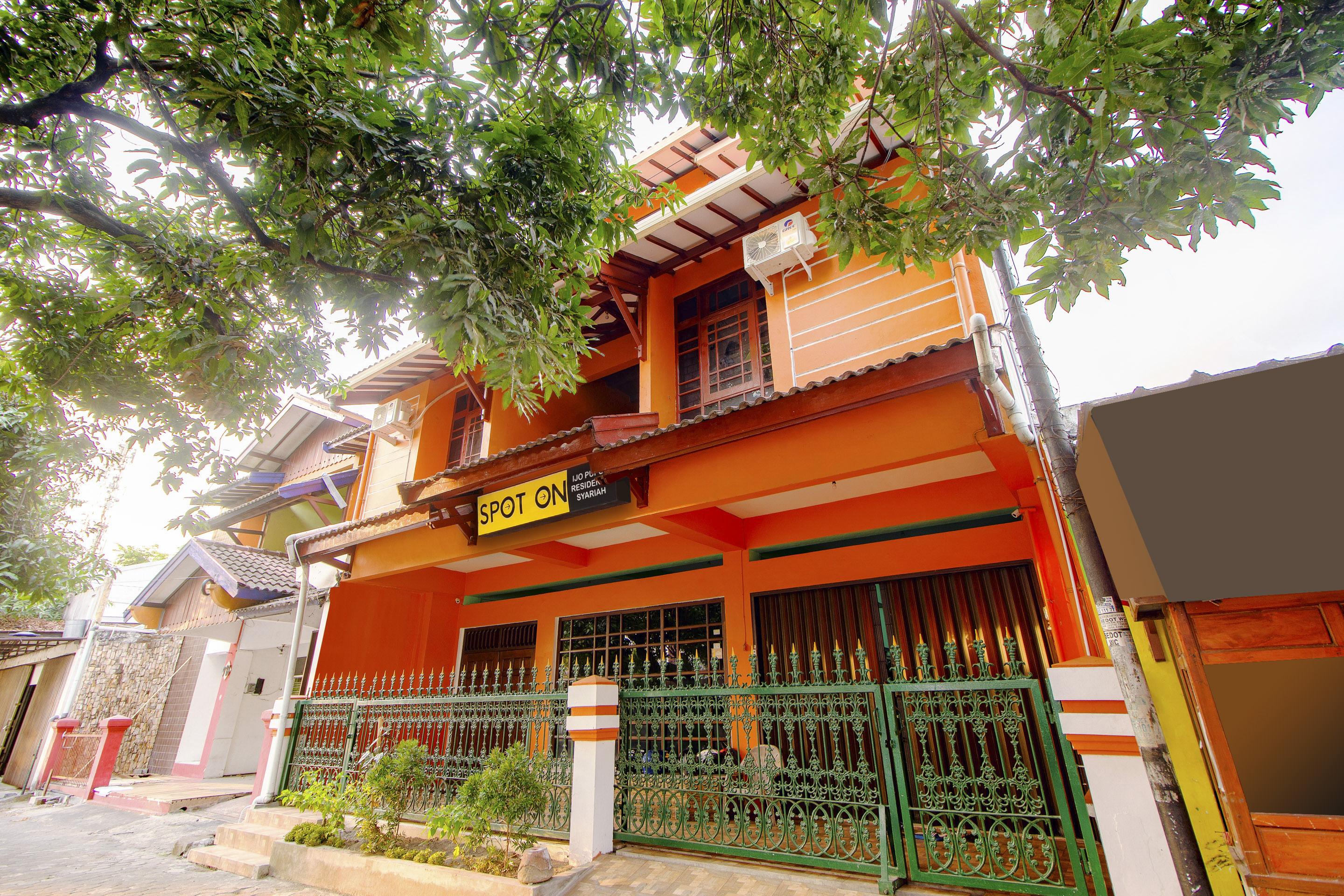 Spot On 2107 Ijo Pupus Syariah Residence Baturetno Exterior foto